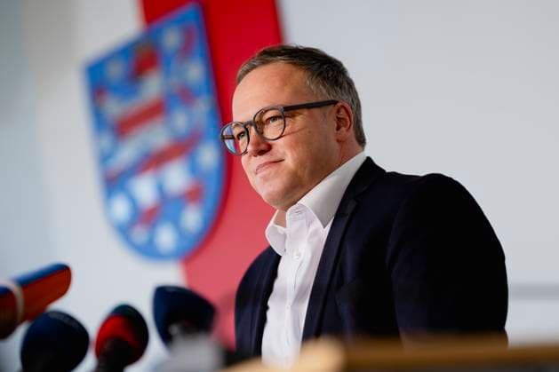 STATE PRESS CONFERENCE THURINGIA 04 12 2024 Erfurt The Chairman of the Thuringian CDU state parliamentary group, Mario Voigt CDU , at the state press conference in the Thuringian state parliament on December 4, 2024