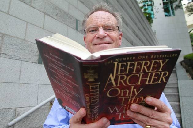 Portrait of Jeffrey Archer. Pictures taken outside the British Council in Admiralty. 15MAR11 Hong Kong China EDITORIAL USE ONLY  Copyright: xx MER1103161244185446 JonathanxWongx scmpphotos591212