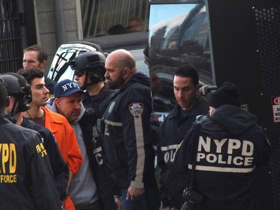 December 19, 2024, Manhattan, New York, USA: New York, New York, December 19, 2024 . Luigi Mangione gets escorted from Helicopter .by NYPD, FBI and Various other agencies to Manhattan Federal Courthouse for arraignment on multiple charges Manhattan U.S.A - ZUMAct2_ 20241219_faf_ct2_001 Copyright: xBrucexCotlerx