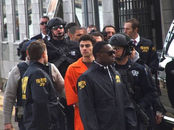 December 19, 2024, Manhattan, New York, USA: New York, New York, December 19, 2024 . Luigi Mangione gets escorted from Helicopter .by NYPD, FBI and Various other agencies to Manhattan Federal Courthouse for arraignment on multiple charges Manhattan U.S.A - ZUMAct2_ 20241219_faf_ct2_002 Copyright: xBrucexCotlerx