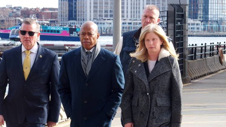 December 18, 2024, Manhattan, New York, USA: New York, New York, December 19, 2024 . Luigi Mangione gets escorted from Helicopter .by NYPD, FBI and Various other agencies to Manhattan Federal Courthouse for arraignment on multiple charges Manhattan U.S.A - ZUMAct2_ 20241218_faf_ct2_006 Copyright: xBrucexCotlerx