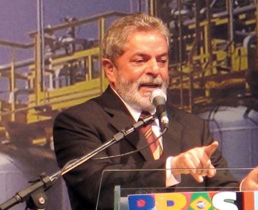 Brazilian President Luiz Inacio Lula da Silva speaks on June 20, 2006, at the Presidente Getulio Vargas refinery in Araucaria, Brazil. (Jack Chang KRT) ARAUCARIA BRA EDITORIAL USE ONLY Copyright: xx 1032035 JACKxCHANGx krtphotoslive218827