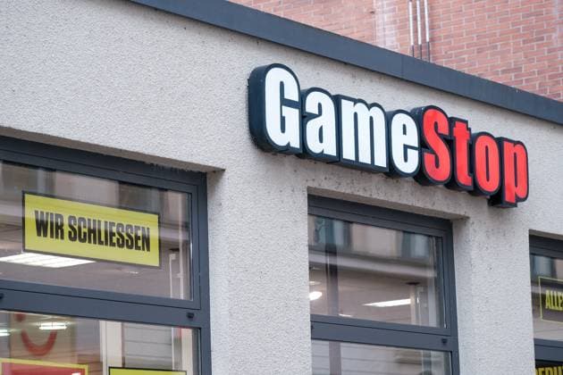 Düsseldorf 23 12 2024 Gamestop Game Stop Computer Games Old Town Clearance Sale Düsseldorf North Rhine-Westphalia Germany