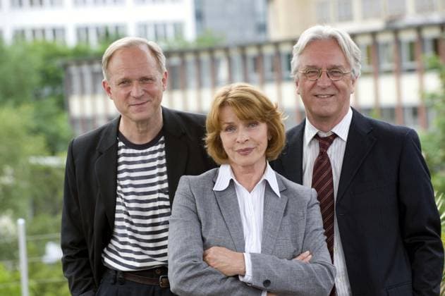 Ulrich Tukur, Senta Berger and Gerd Anthoff l r Settermin for the ZDF Production at Suspicion Opponents fear AT Munich 14 06 2010 Photo Goerlich Bavaria Germany