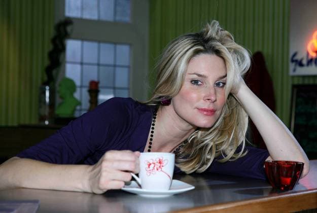 Claudelle Deckert , Actress, at Set Photo session from at us in Cologne on 26 09 08 to Via Two Years returns you on 7 October 2008 permanently in the RTL Success Series zurueck and plays again in their Old Role the Rechtsanwaeltin EvaWagner and will much Unrest in the Schillerallee bring North Rhine Westphalia Germany