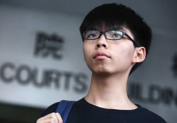 Hong Kong student activist Joshua Wong Chi-fung appears Eastern Law Courts in Sai Wan Ho. 20NOV15 HONG KONG CHINA EDITORIAL USE ONLY  Copyright: xx MER1511201906502900 SamxTsangx scmpphotos808385