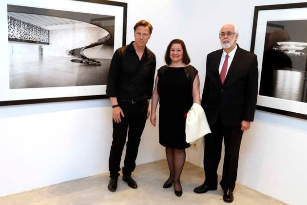 Olaf Heine, Photographer, at the Vernissage its Exhibition Brazil in the Gallery CWC, Camera Work Contemporary, in Berlin, with the Brazilian Ambassador Maria Luiza Ribeiro Viotti and Husband, Berlin Germany, Germany