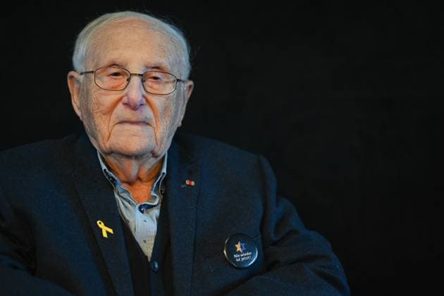 Contemporary witness Albrecht Weinberg talks about the Holocaust Albrecht Weinberg is one of the last survivors of the Holocaust and a guest at the customs house in Leer Ostfriesland Leer Lower Saxony Germany Copyright: xdiebildwerftx
