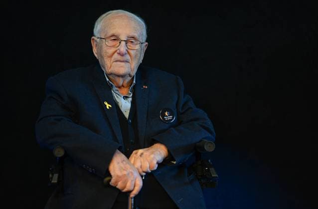 Contemporary witness Albrecht Weinberg talks about the Holocaust Albrecht Weinberg is one of the last survivors of the Holocaust and a guest at the customs house in Leer Ostfriesland Leer Lower Saxony Germany Copyright: xdiebildwerftx