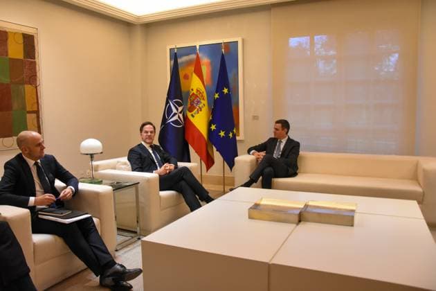 Spanish Prime Minister Pedro Sanchez Meets With NATO Secretary General Mark Rutte The President of the Government of Spain, Pedro Sanchez, holds a meeting with the Secretary General of NATO, Mark Rutte, at the Palacio de la Moncloa in Madrid, Spain, on January 27, 2025. Madrid Spain Spain  Copyright: xFrancescoxMilitelloxMirtox originalFilename: militellomirto-spanishp250127_npEwM