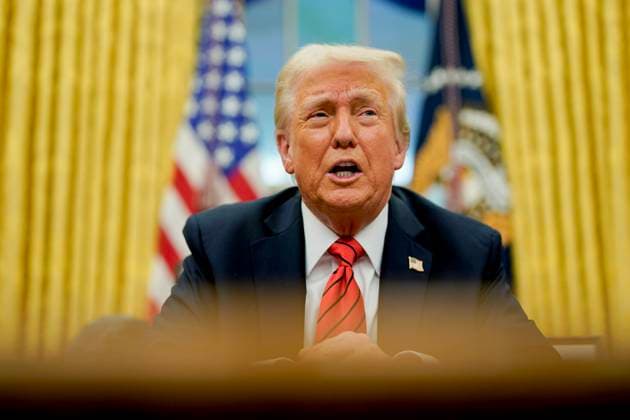 US President Donald Trump speaks during an executive order signing in the Oval Office of the White House in Washington, DC, US, on Monday, Feb. 10, 2025. Trump ordered a 25% tariff on steel and aluminum imports, escalating his efforts to protect politically important US industries with levies hitting some of the country s closest allies. Credit: Al Drago Pool via CNP AdMedia Washington District of Columbia United States of America EDITORIAL USE ONLY  Copyright: xx FTP__ADD9005-5224399 CNP AdMediax admphotostwo917345