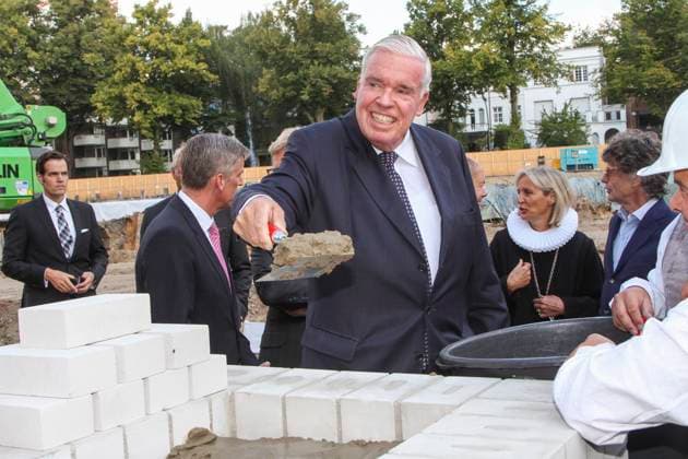 Prof Dr Klaus Michael Kuehne Kuehne Entrepreneur Owner at the Laying of the foundation stone to Hotel New building The Fontenay at the Construction site on Thursday 14 August 2014 in Hamburg HH Germany
