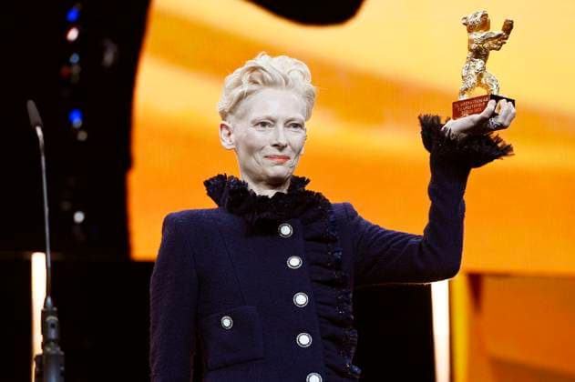 Tilda Swinton receives the Honorary Golden Bear for Lifetime Achievement at the festival opening and the premiere of the feature film The Light at the Berlinale 2025 75 Berlin International Film Festival in the Berlinale Palast Berlin, 13 02 2025 Foto:xN.xKubelkax xFuturexImagex berlinale_opening_5851