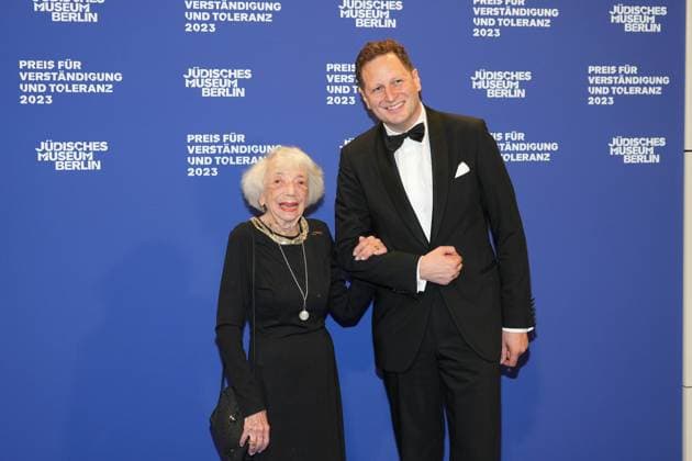 Georg Friedrich Prinz from Prussia, Margot Friedlaender at the award Ceremony from Price for Understanding and Tolerance on 11 11 2023 at Jewish Museum in Berlin Berlin Germany