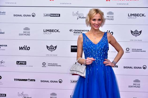 Lisa Hole Moderator to Guest at the Children s laughter Gala 2023 in the Westfalenhalle Exhibition Dortmund on Saturday 09 112 2023 NRW D