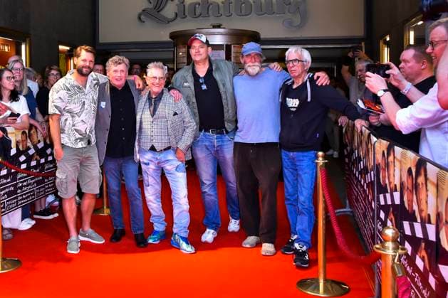 Food 28 06 2024 25 Years Bang Boon Bang Peter Thorwarth Willi Thomczyk Martin Semmelrogge Christian Kahrmann, Jochen Nickel,Ralf Judges Actors Goodbye to 25 years, Bang Boom Bang is a German comedy film from the Year 1999 to see at Ramen the Exhibition HappinessOn – Film from Cinema U Film History of Ruhr area at Cinema LICHTBURG Group pictu