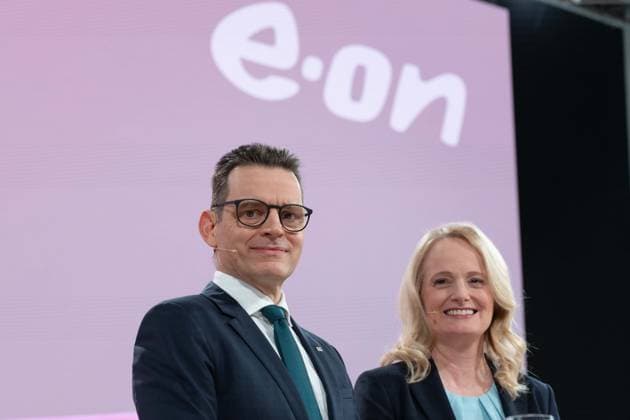 Leonhard BIRNBAUM, Chairman of the Management Board CEO, Nadia JAKOBI, Member of the Management Board, CFO, Chief Financial Officer, Annual Press Conference of E ON SE in Essen Germany on 26 02 2024
