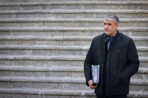 March 5, 2025, Tehran, Iran: Head of Iran Atomic Organization (AEOI) MOHAMMAD ESLAMI, arrives a government meeting in Tehran. Tehran Iran - ZUMAi98_ 20250305_zih_i98_031 Copyright: xIranianxPresidencyx