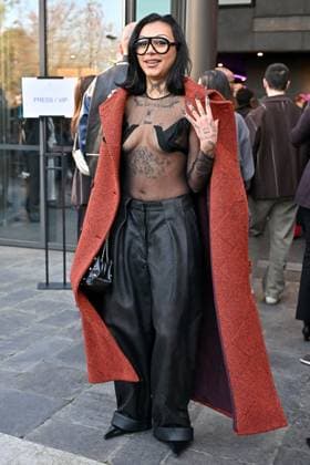PFW Stella McCartney Outside Arrivals Ogee arriving at Stella McCartney show during Paris Fashion Week in Paris, France on March 5, 2025. Photo by Julien Reynaud APS-Medias ABACAPRESS.COM Paris France Copyright: xReynaudxJulien APS-Medias ABACAx