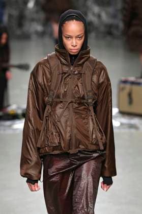 PFW - Cecilie Bahnsen Runway A model walks the runway during the Cecilie Bahnsen Womenswear Fall Winter 2025-2026 show as part of Paris Fashion at Palais De Tokyo on March 05, 2025 in Paris, France. Photo by Alain-Gil Gonzalez ABACAPRESS.COM Paris France  Copyright: xGonzalezxAlain-Gil ABACAx