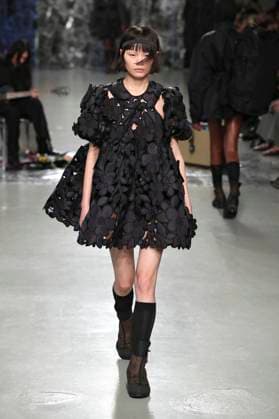 PFW - Cecilie Bahnsen Runway A model walks the runway during the Cecilie Bahnsen Womenswear Fall Winter 2025-2026 show as part of Paris Fashion at Palais De Tokyo on March 05, 2025 in Paris, France. Photo by Alain-Gil Gonzalez ABACAPRESS.COM Paris France  Copyright: xGonzalezxAlain-Gil ABACAx