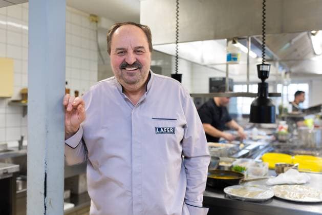 Melle, Germany 01 March 2025 In the picture Celebrity chef Johann Lafer at Heimathof Melle Heimathof Niedersachsen Copyright: xFotostandx xGelhotx