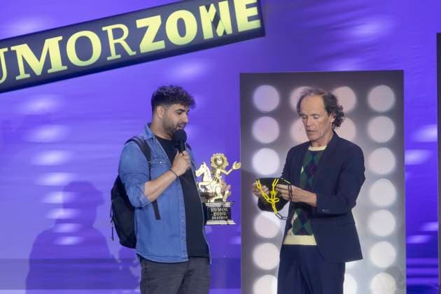 Winner of the Newcomer Competition of the Comedy Festival Humorzone Dresden is the German Palestinian stand up comedian Amjad full name Amjad Abu Hamid li who receives the prize from the hands of patron Olaf Schubert re , Michael Haubold during the MDR TV recording Humorzone Dresden The Gala at the Alter Schlachthof Dresden