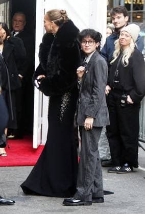 March 23, 2025 Jennifer Lopez and Emme Maribel Muniz arrival to Othelio Broadway Revival Opening Night at Ethel Barrymore Theatre in New York. March 23, 2025 Copyright: xRWx