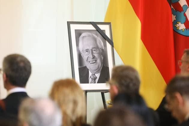 Act of mourning for Bernhard Vogel Mainz, 25 3 2025 Act of mourning for Bernhard Vogel in the ballroom of the Mainz State Chancellery in Mainz Rhineland-Palatinate Germany Copyright: xMatthiasxGränzdörferx