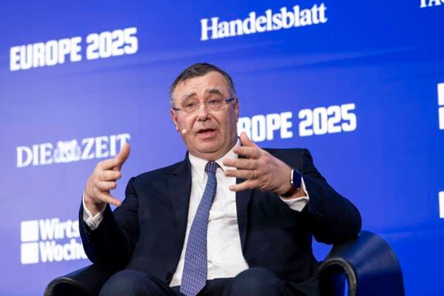 First day of EUROPE 25 Patrick PouyannÃ , CEO of TotalEnergies, talks to Sebastian Matthes, editor-in-chief of Handelsblatt, about the topic of energy Breaking Free Europes energy sovereignty at the EUROPE 2025 conference at AXICA Berlin on 26 03 2025 Copyright: xEVENTPRESSxJeremyxKnowlesx