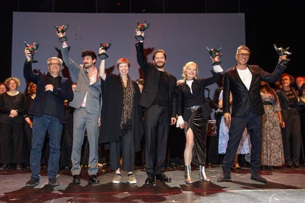 B Z Kulturpreis award ceremony Mohammad Rasoulof, Ersan Mondtag, Jenny Erpenbeck, Daniel Brühl, Cornelia Schleime and Michi Beck at the B Z Kulturpreis 2025 at the Theater am Potsdamer Platz on 08 04 2025 in Berlin Copyright: xEventpressxKochanx