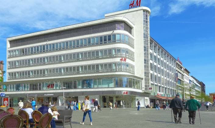 H M store in Hanover Am Kröpcke seen on 16 04 2025