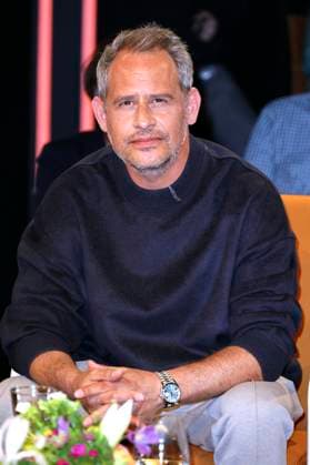 Moritz Bleibtreu at the recording of the Radio Bremen talk show 3 nach 9 in the studio at the Schlachte Bremen, 25 04 2025 Foto:xgbrcix xFuturexImagex 3nach9_5416