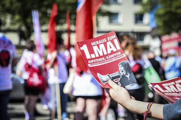 1 May demo in Rüttenscheid, trade unions, parties, associations march across Rüttenscheider Straße and demonstrate FOR EDITORIAL PURPOSES ONLY p 1 May demo in Rüttenscheid on Thursday, 01 May 2025 1 May demo in Rüttenscheid, trade unions, parties, associations march across Rüttenscheider Straße and demonstrate Germany NRW Copyright: KerstinxKokoska doc80g485necn7qugd2kkq ,EDITORIAL USE ONLY Copyright: KerstinxKokoska