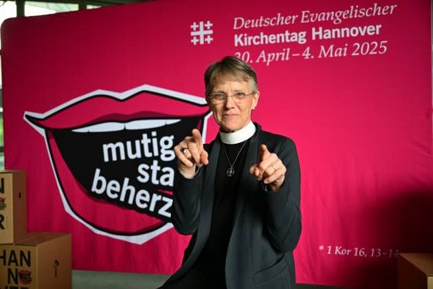 US Bishop Mariann Edgar Budde on Saturday 03 05 2025 at the 39th German Protestant Church Congress in Hanover Under the motto courageously strong and courageous , around 1,500 events on questions of faith and social issues such as peace, climate protection and right-wing extremism are planned until Sunday Th Copyright: epd-bild ThomasxLohnes DSC_9979