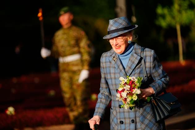 Denmark Liberation Denmarks Queen Margrethe arrives at the commemoration of the 80th anniversary of Denmarks liberation at a memorial service in Mindelunden in Ryvangen, Copenhagen, Sunday May 4, 2025 , Copenhagen Denmark  Copyright: IdaxMariexOdgaardx spdk20250504-192439-L