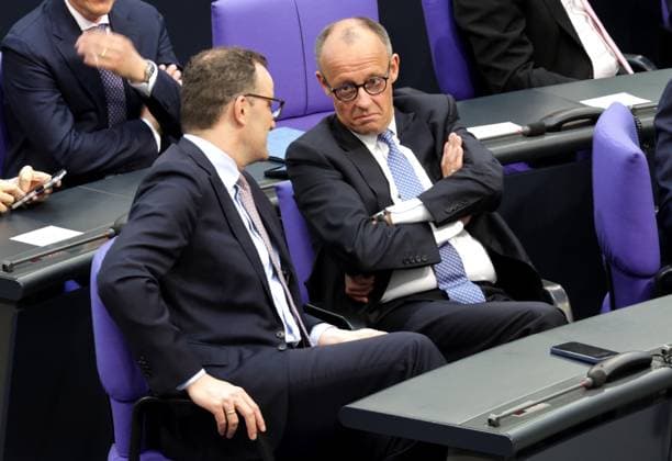 Jens Spahn, Chairman of the CDU CSU parliamentary group, Friedrich Merz, the Federal Chancellor, CDU, Bundestag session with the 1st ballot for the election of the Chancellor, DEU, Berlin, 06 05 2025