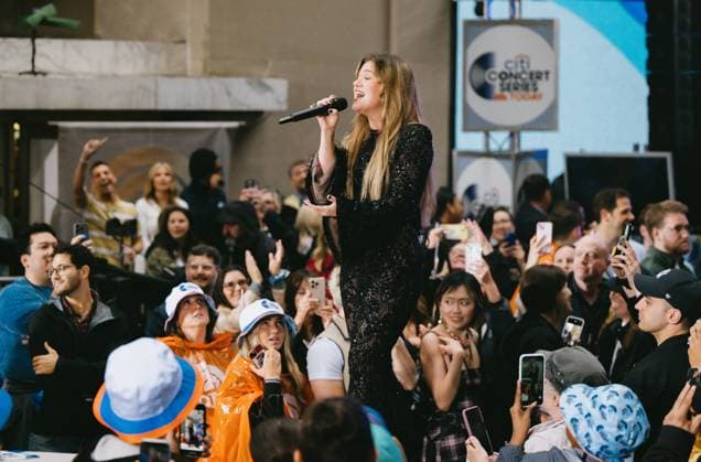 May 6, 2025, New York, Ny, United States: Kelly Clarkson performs at The Today Show 2025 Citi Concert Series at Rockefeller Plaza in New York. Dinara Khairova Zuma Press May 6, 2025 New York United States - ZUMAp281 20250506_zea_p281_032 Copyright: xPhotoxImagexPressx