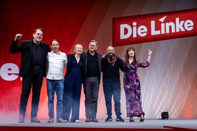 L R , Soeren Hellmann, DIE LINKE, Pascal Meiser, DIE LINKE, Ines Schwerdtner, Party Chairwoman of DIE LINKE, Bodo Ramelow, DIE LINKE, Ferat Kocak, DIE LINKE, Heidi Reichinnek, DIE LINKE, during the third session of the ninth party conference of DIE LINKE in Chemnitz, 09 05 2025 Chemnitz Germany Copyright: xAmreixSchulzx
