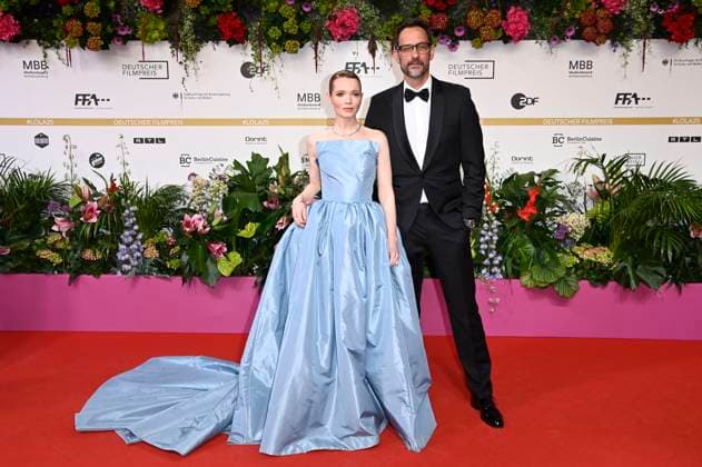 Karoline Herfurth with husband Christopher Doll at the 75th German Film Award 2025 ceremony at the Theater am Potsdamer Platz Berlin, 09 05 2025 Foto:xF.xKernx xFuturexImagex filmpreis_5535