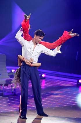 Professional golfer Diego Pooth and dancer Ekaterina Leonova in the semi-finals of the 18th season of the RTL dance show Lets Dance at the Coloneum Cologne, 16 05 2025 NRW Germany Copyright: xChristophxHardtx