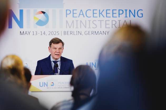 Johann Wadephul CDU , Federal Foreign Minister, photographed during a press conference on the UN Peacekeeping Ministerial 2025 Berlin, 14 05 2025 Photographed on behalf of the Federal Foreign Office Berlin Germany Copyright: xFlorianxGaertner AAx