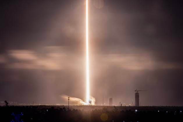 (250520) -- WENCHANG, May 20, 2025 -- A Long March-7A carrier rocket carrying the ChinaSat 3B satellite blasts off from the Wenchang Space Launch Site in south China s Hainan Province, May 20, 2025. The satellite entered the preset orbit successfully. ) (EyesonSci) CHINA-HAINAN-COMMUNICATION SATELLITE-LAUNCH (CN) ZhangxLiyun