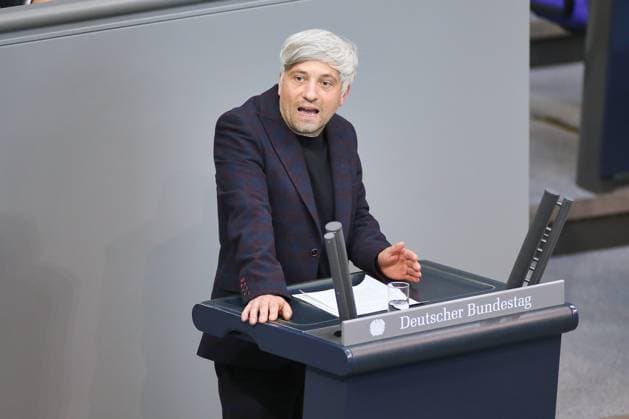 Berlin, Germany, 22 05 2025 German Bundestag 7 Bundestag session David Schliesing, Left Party Copyright: xdtsxNachrichtenagenturx dts_68542