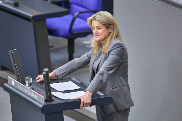 Berlin, Germany, 22 05 2025 German Bundestag 7 Bundestag session Mechthilde Wittmann, CSU Copyright: xdtsxNachrichtenagenturx dts_68550