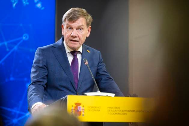 Johann Wadephul CDU , Federal Foreign Minister, travels to Madrid and Lisbon Here at a joint press conference with the Foreign Minister of Spain Madrid, 26 05 2025 Photographed on behalf of the Federal Foreign Office Madrid Spain Copyright: xThomasxImo AAx