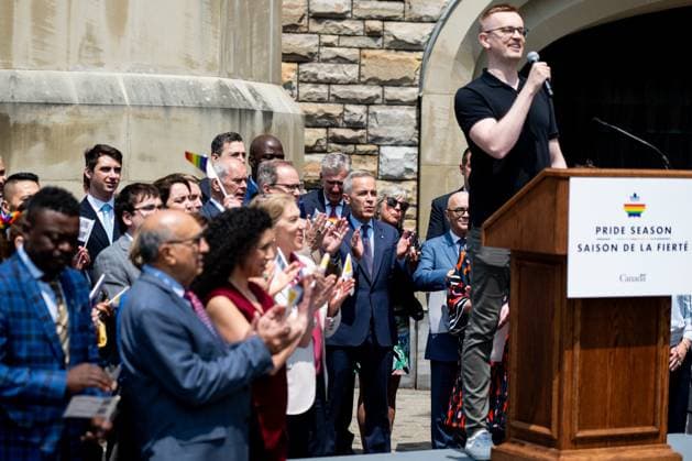 June 10, 2025, Ottawa, On, Canada: Prime Minister Mark Carney claps during the singing of O-Canada during a flag raising ceremony marking Pride Month on Parliament Hill in Ottawa, on Tuesday, June 10, 2025. Ottawa Canada  - ZUMAc35_ 20250610_zaf_c35_057 Copyright: xSpencerxColbyx