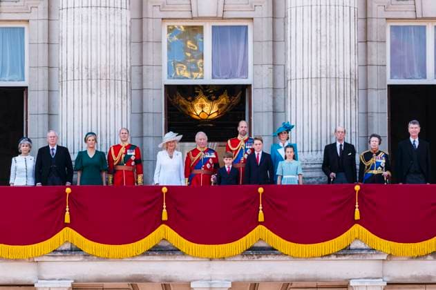 Prince Richard Duke of Gloucester, Duchess Birgitte of Gloucester, Duchess Sophie of Edinburgh Foto:xJ.xEdwardsx xFuturexImagex trooping_5615