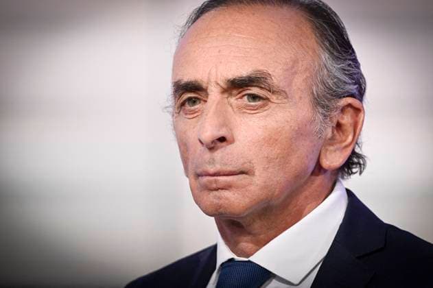 Eric Zemmour On Dimanche En Politique - Paris President of the Reconquete party Eric Zemmour poses for pictures ahead of an interview for Dimanche En Politique on France 3 channel in Paris, France on June 15, 2025. Photo by Stephane Le Tellec ABACAPRESS.COM Paris France  Copyright: xLexTellecxStephane ABACAx