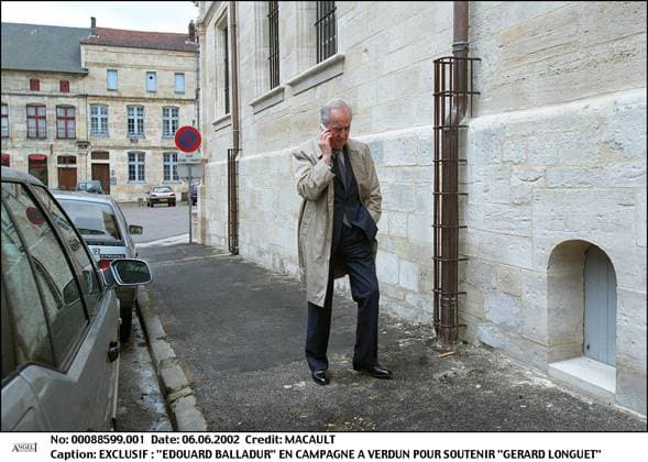EXKLUSIV EDOUARD BALLADUR IN Kampagne A VERDUN für stützen GERARD LONGUET voll Fuß  Copyright: xJEANxLOUISxMACAULTx xBESTIMAGExJEANxLOUISxMACAULTx xBESTIMAGEx